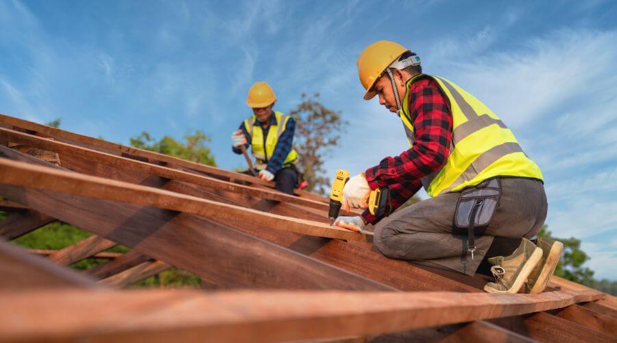 Professional gutter cleaning in Chester, GA